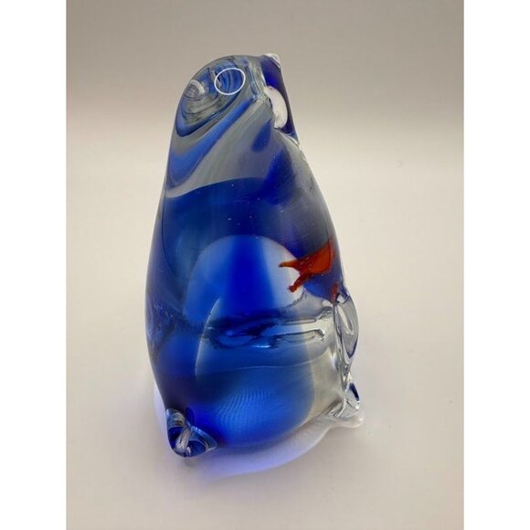 Murano Sommerso Glass Penguin Paperweight Sculpture with Fish Inside - Picture 8 of 9